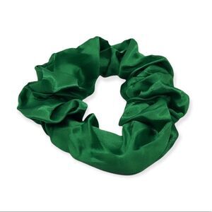 NWT Wool + Pepper Co. Satin Scrunchie - Jolly Green